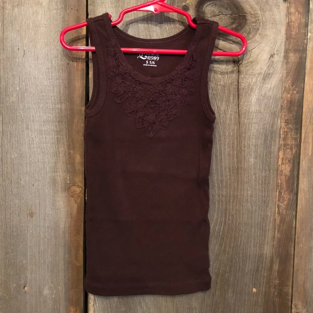 Children’s Place Brown Crochet Ribbed Fitted Tank Top Size Small 5/6